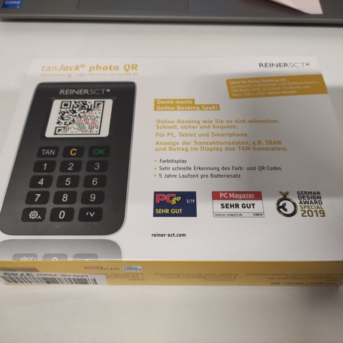 4-844347.jpg