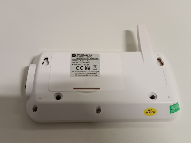8-939130.jpg